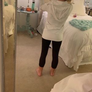 lululemon athletica Jackets & Coats - White detailed Lululemon Jacket sz 6 lululemon athletica Jackets & Coats - White detailed Lululemon Jacket sz 6
